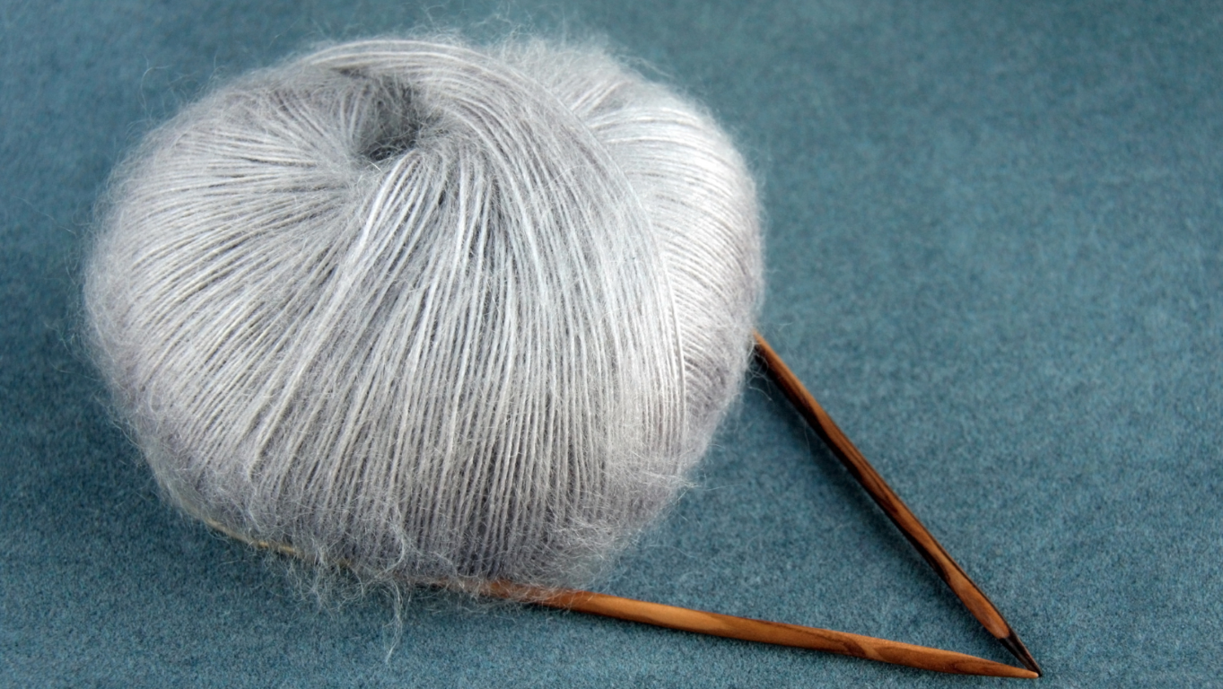 Mohair Fiber: Properties, Processing and Uses